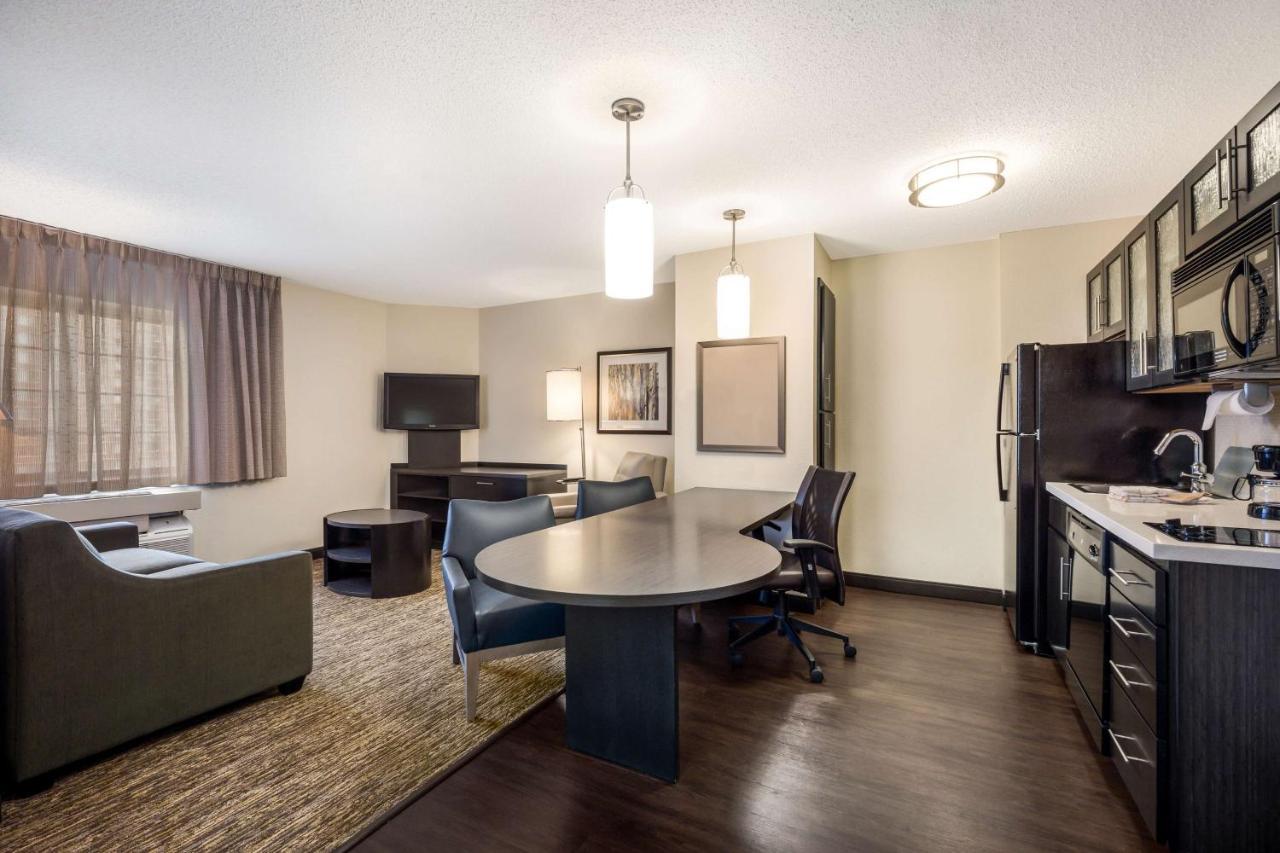 Sonesta Simply Suites Dallas Las Colinas Irving Exterior photo
